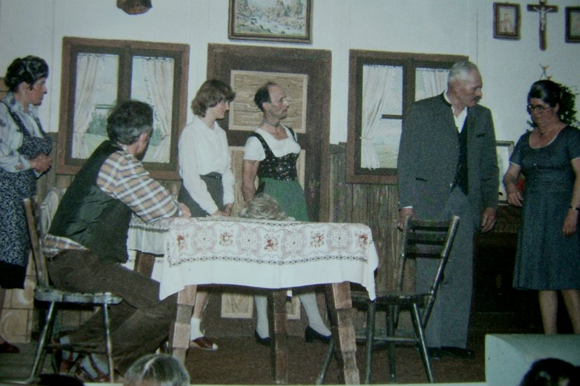 1982_opa_heirat